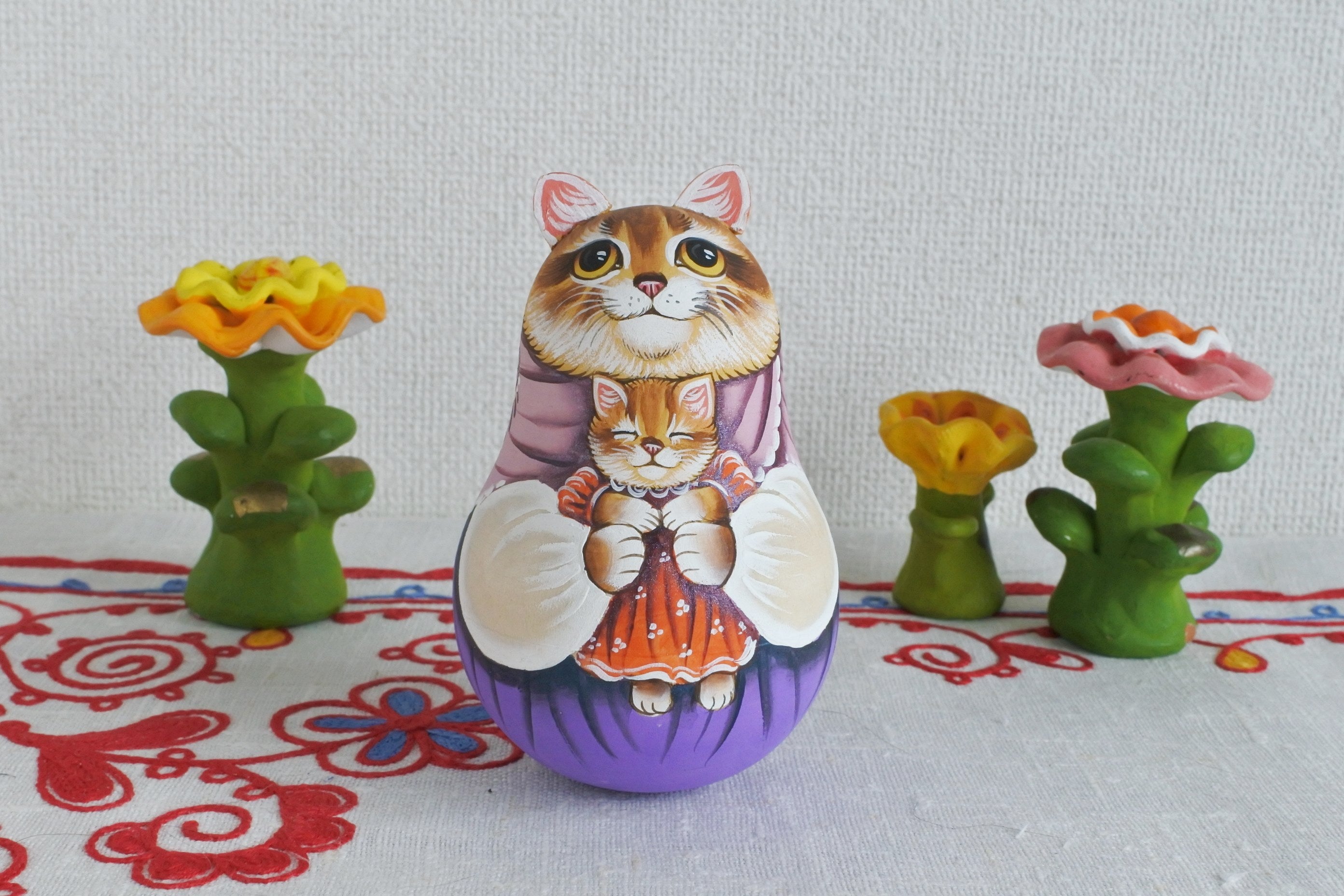 マリア・リューチコワの猫の起き上がりこぼし 茶トラ 作家もの ロシア