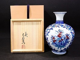13代・今泉今右衛門 色鍋島草花更紗文花瓶】美術品の買取実績一覧