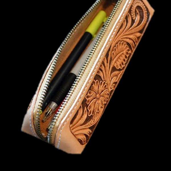 ペンケース カービング 筆入れ 本革 革製/システム手帳/ブックカバー