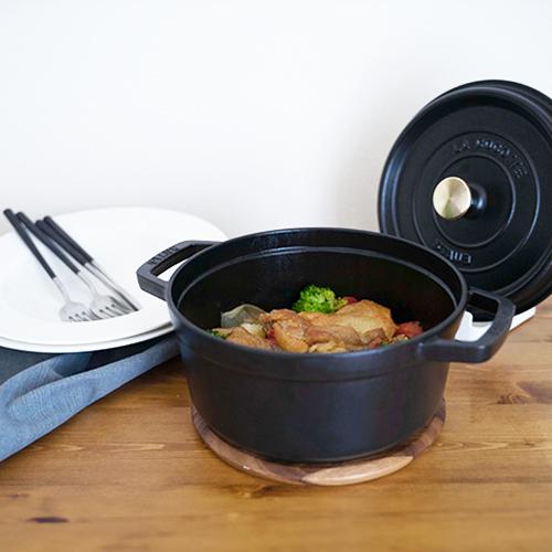 ストウブ staub ピコ ココット ラウンド 22cm 黒 40509-305 日本正規品