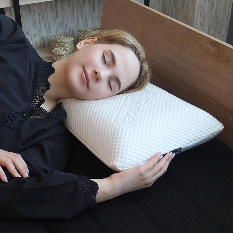 BlueBlood（ブルーブラッド） 枕 まくら 旅行用 こども 持ち運び 子供