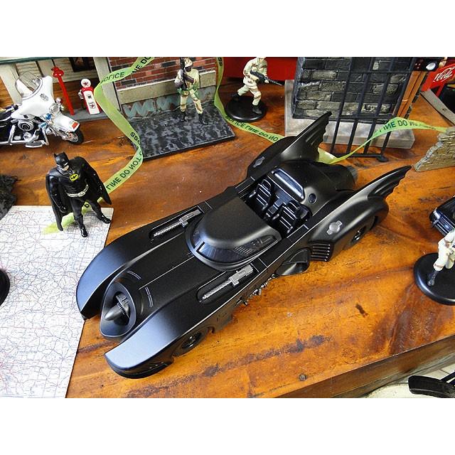 1989年バットモービル ダイキャストミニカー （バットマン付き