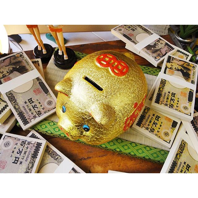 金運財運を招く縁起のいい金のブタさん 貯金箱 子豚 Sサイズ