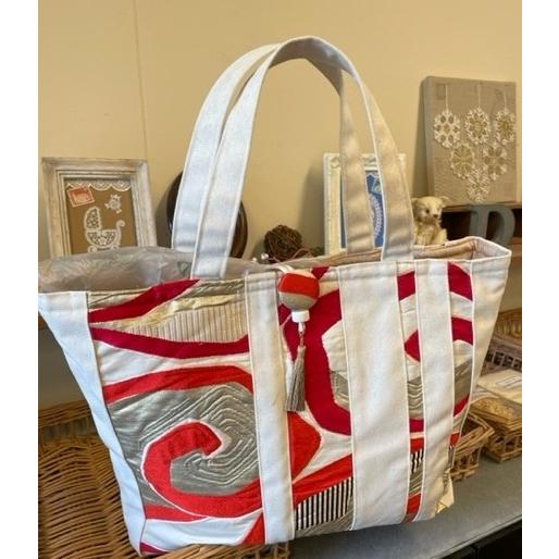 ハンドメイド◇着物・帯リメイクトートバッグ レッド : Crea(クリエ