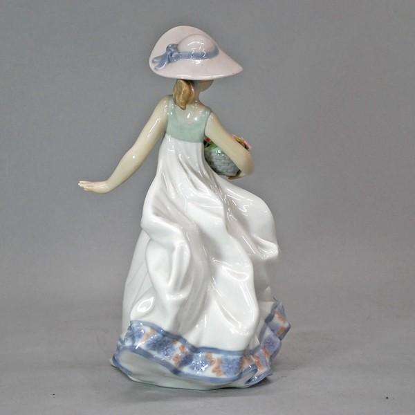 LLADRO（リヤドロ） （lladro）春の花かご 5790 : アンティーク慈光