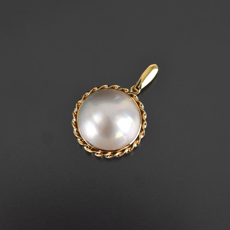 マベパール ペンダントトップ 13.5mm 18k 18金 イエローゴールド 枠
