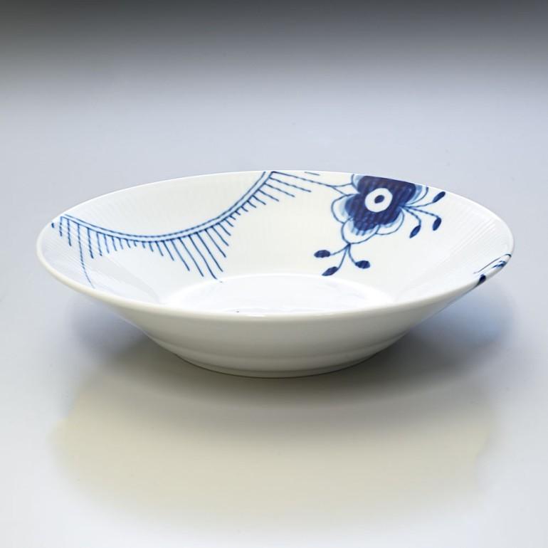 ROYAL COPENHAGEN（ロイヤルコペンハーゲン） ブルーフルーテッド メガ