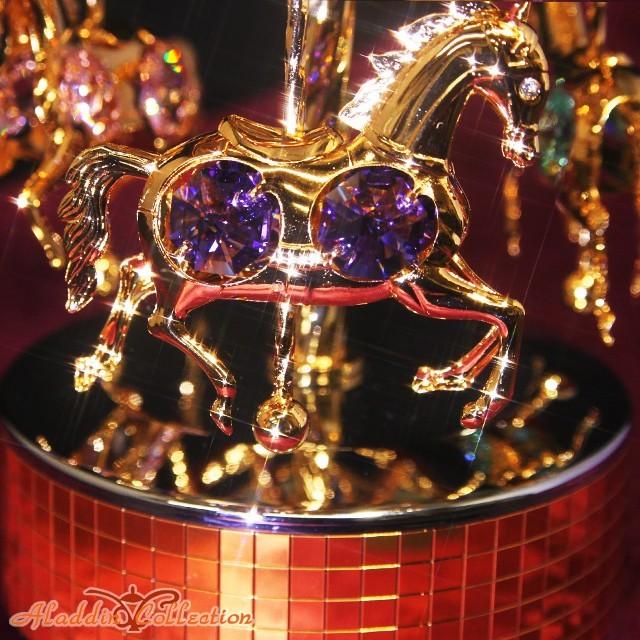 スワロフスキー オーナメント オルゴールメリーゴーランド 置物 合金製