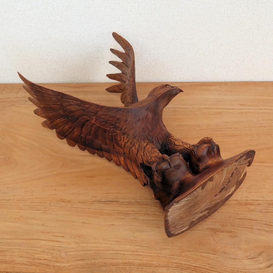 イーグルの木彫り50cm 左向き 鷲の木彫り置物 オブジェ 鳶の置物 鳥の