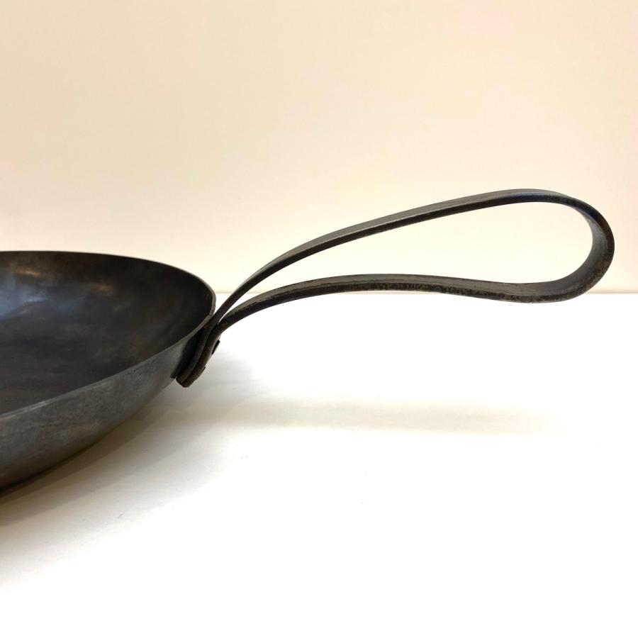 河原崎貴 鉄フライパン 大 鉄製 : ASSEMBLAGE - 通販 - Yahoo!ショッピング