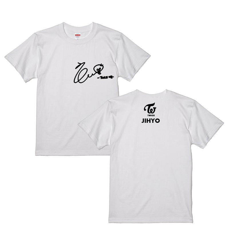 ジヒョ トゥワイス TWICE サイン入り ロゴ入り ホワイト 白Tシャツ T