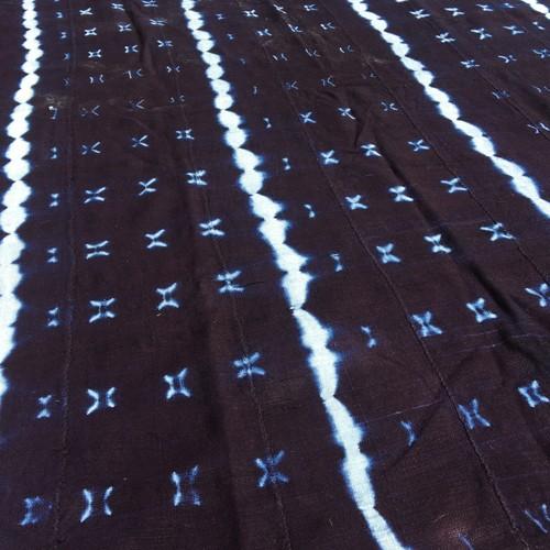 SALE/ダメージ、染めムラあり）アフリカ マリ共和国 藍染め絞りクロス