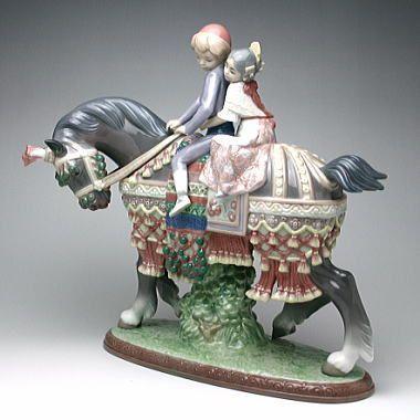 リヤドロ（Lladro リアドロ 陶器人形 置物） 少年と少女 少年少女の