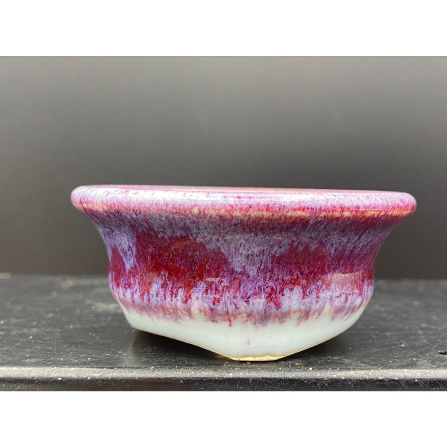 堀江美功 辰砂釉丸外縁三足鉢 2.5号(7cm) : 鉢や 暮路空 - 通販