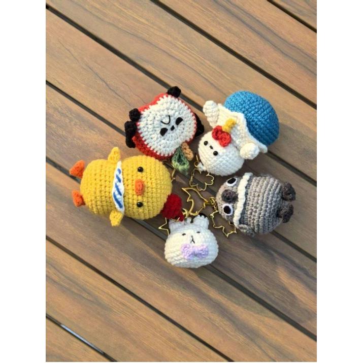 新品】かぎ針編み 手作り ハンドメイド チャーム 編みぐるみ
