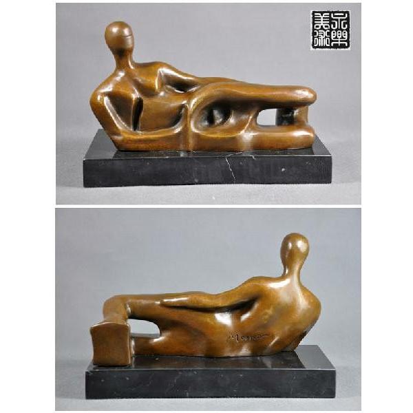 送料無料人気ブロンズ 横になる人体 ヘンリー・ムーア 名品 25.5cm