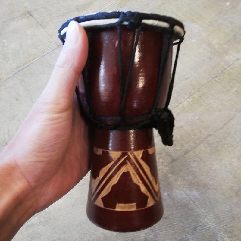 ジャンべ ミニ 楽器 20cm ジェンベ おもちゃ アフリカ太鼓 打楽器 民族