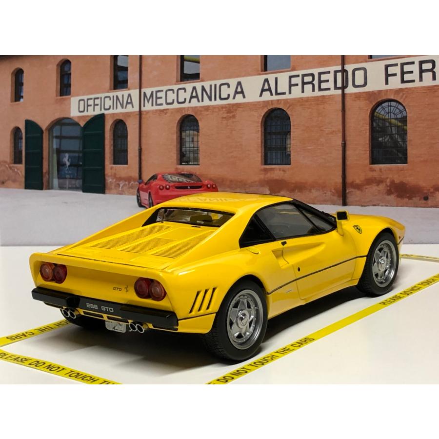 KKスケール KK scale 1/18 Ferrari 288 GTO イエロー ダイキャスト製