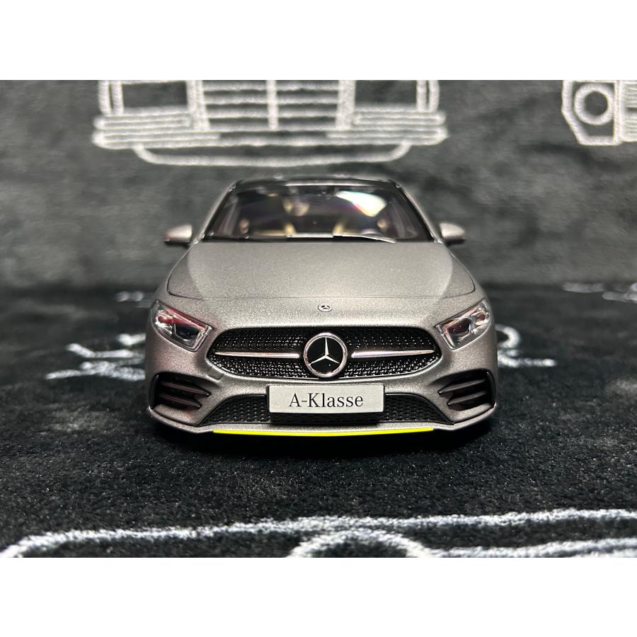 norev 1/18 Mercedes Benz A Class (W177) 2018 designo mountain gray