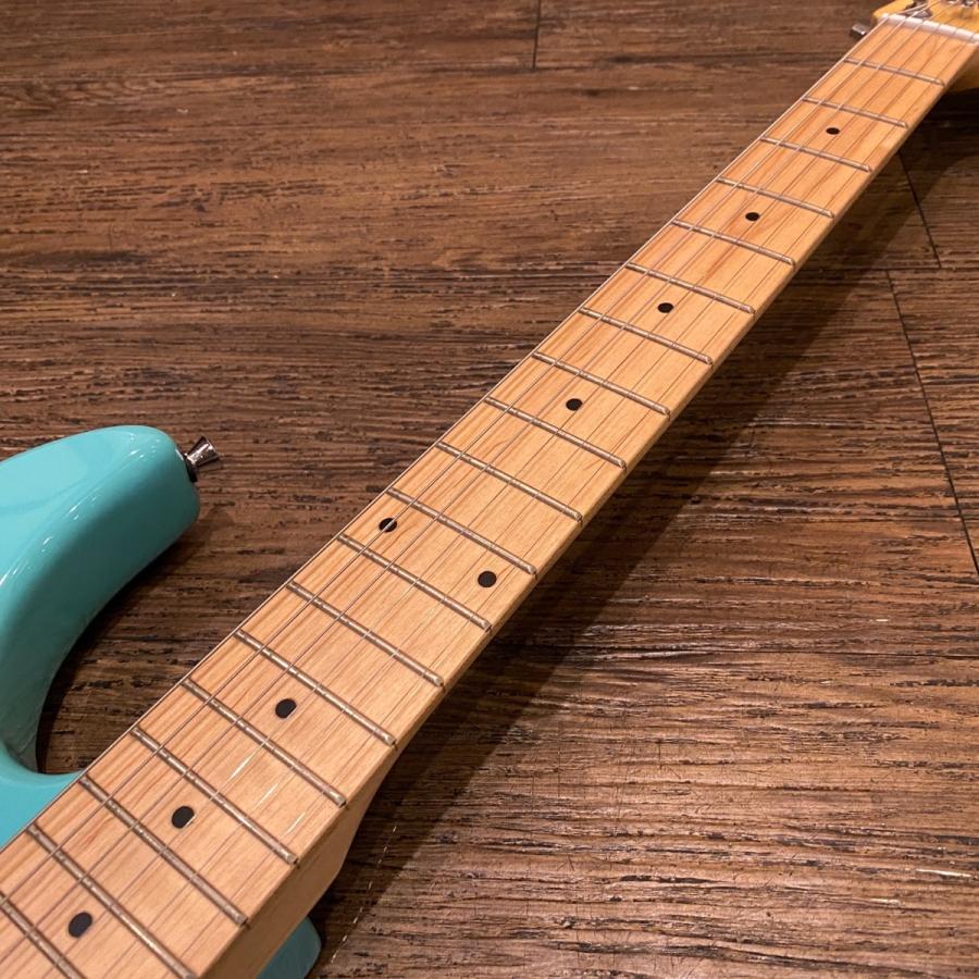 Elioth S-303 Stratocaster Type Electric Guitar ストラトキャスター