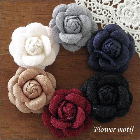 ウールのカメリアモチーフ 1個 バラ MB 薔薇 椿 コサージュ 花 1610