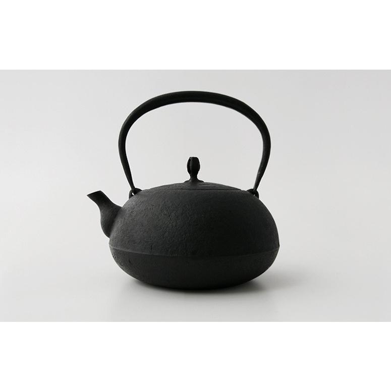 鉄瓶 南部鉄器 やかん 釜定 新珠 あられ 1.5L 白湯 直火 IH対応 ケトル