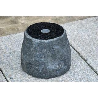 国内加工】【売れてます！】黒御影石の束石、沓石 （上面磨き、側面