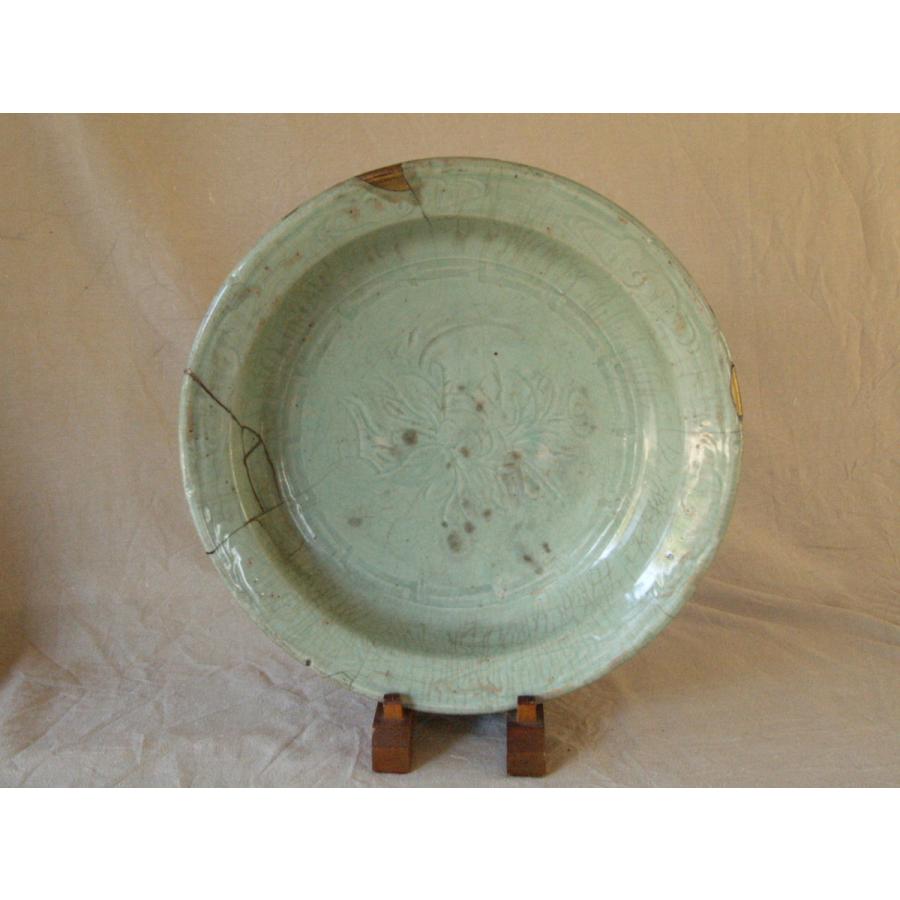 江戸時代 古伊万里 青磁箆彫花紋大皿38.5cm 波佐見 長田山窯 初期