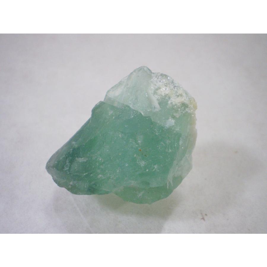 グリーンフローライト（緑蛍石）心穏やかに安らぎを与えるエメラルド