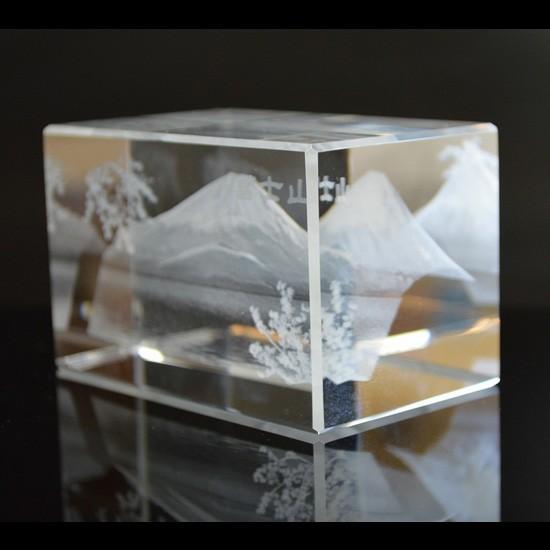 送料無料)NO-40 風水の高級クリスタルレーザー彫り置物□開運の富士山