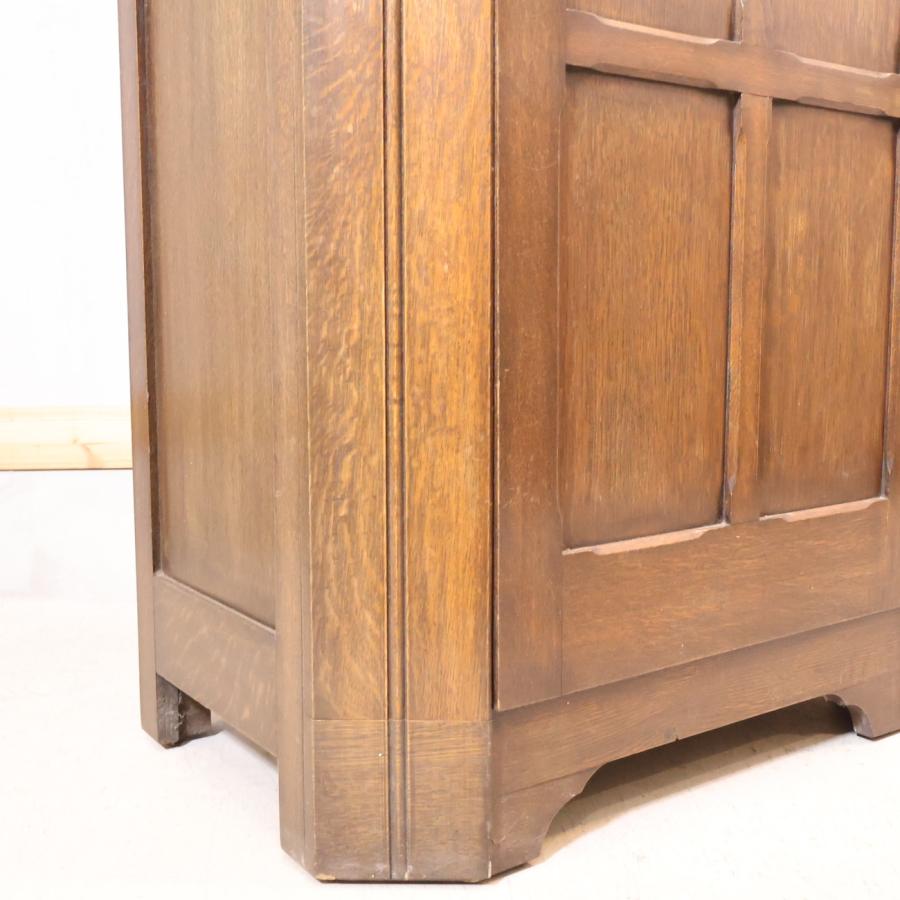 Lloyd's Antiques ロイズアンティークス ワードローブ オーク材