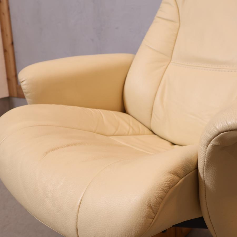 Hjellegjerde イエリアーダ 本革 リクライニングチェア オットマン 1P