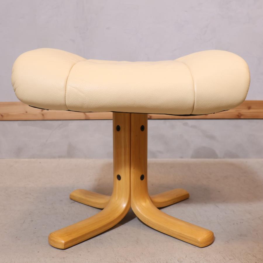 Hjellegjerde イエリアーダ 本革 リクライニングチェア オットマン 1P