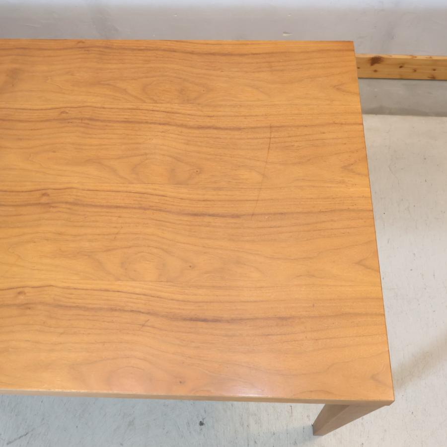 ACTUS（アクタス） FB ウォールナット材 ダイニングテーブル 4人用