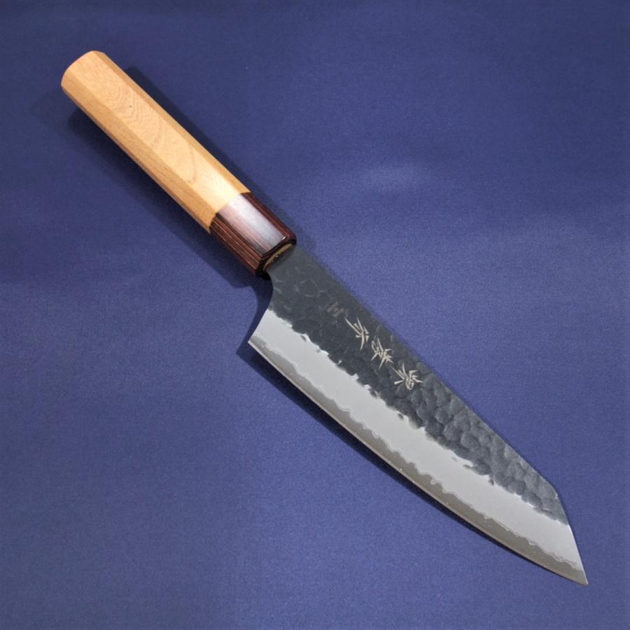 堺孝行 剣型三徳 包丁 160mm 青紙スーパー 黒槌目 ケヤキ柄 日本製