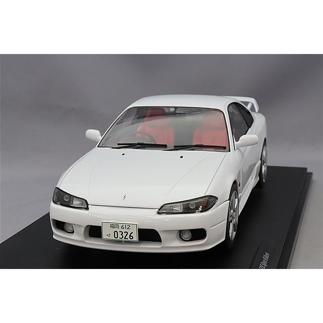 ソリド 1/18 日産 シルビア S15 スペックR エアロ 1999 ホワイト 右