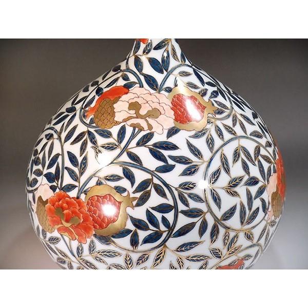 有田焼 古伊万里様式金彩唐草石榴牡丹絵鶴首花瓶｜陶芸作家 藤井錦彩