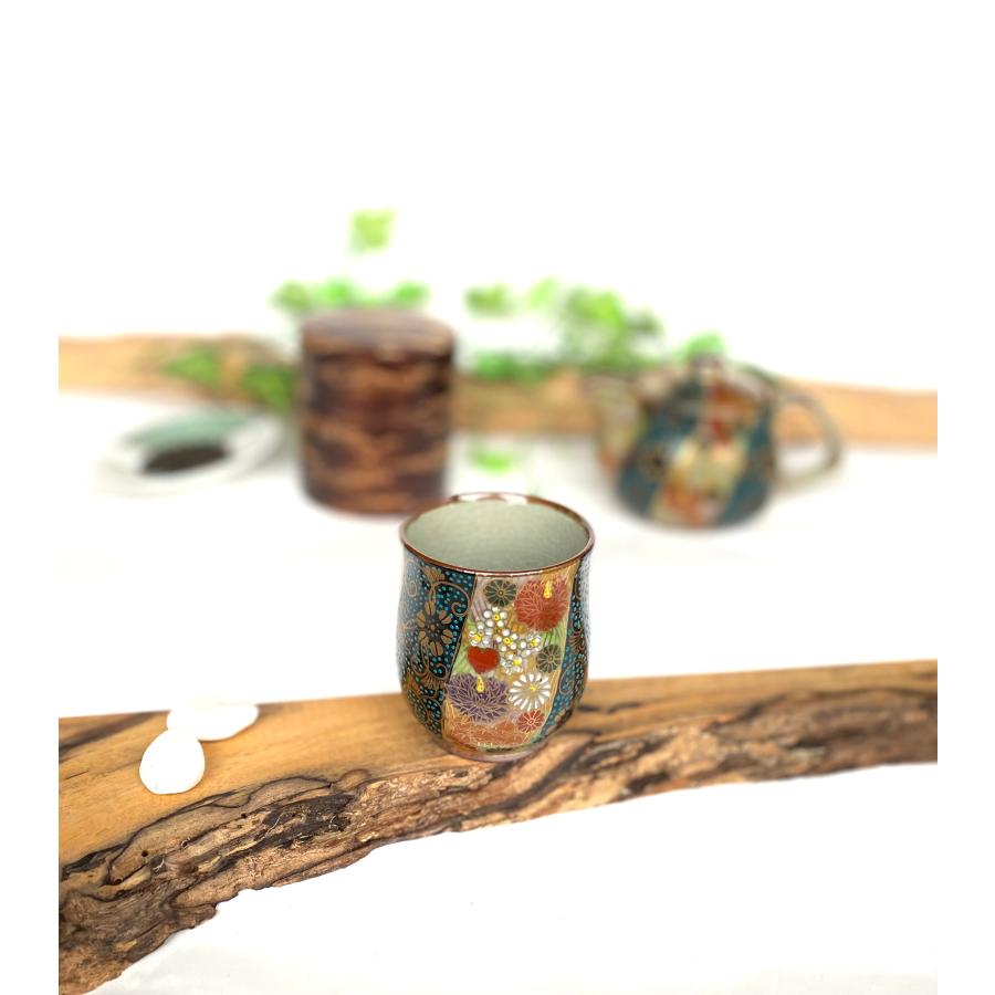 九谷焼 高級 陶磁器 湯呑 小 青粒＋金花詰 傑作 裏絵 加賀のお姫様気分