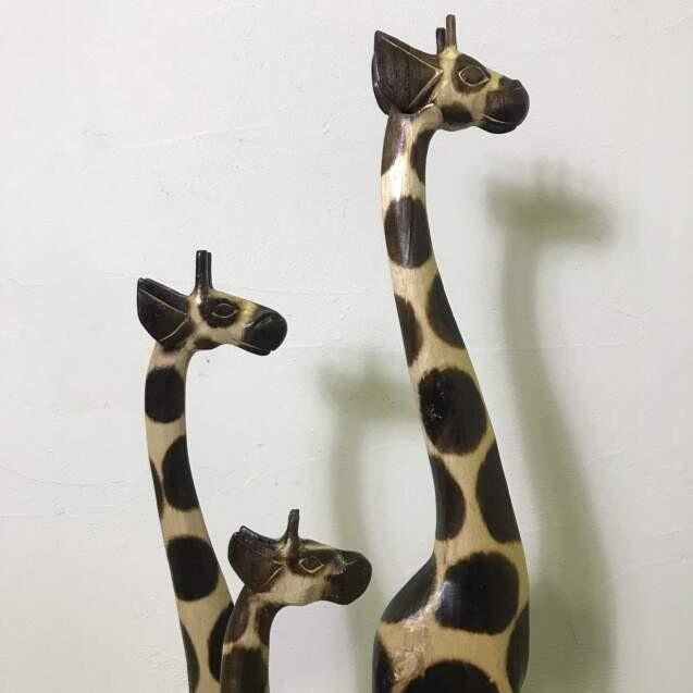 SALE特価! 木彫り キリン 3つセット キリンの木製オブジェ 置き物 バリ