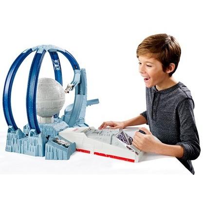 HotWheelsコースプレイセット スターウォーズ デススター破壊作戦