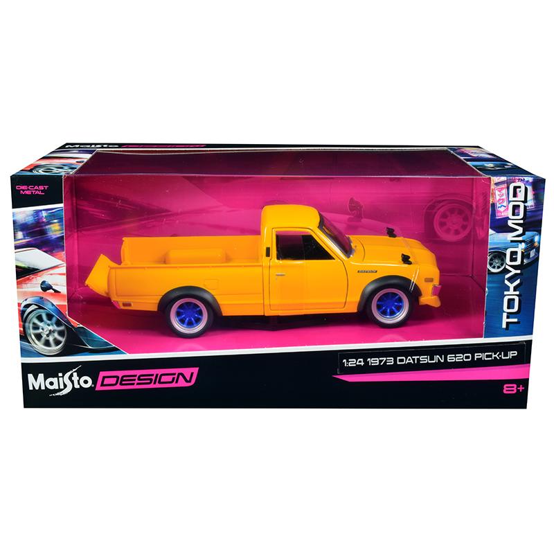 ミニカー 1/24 maisto 1973 ダットサン トラック 黄色 Datsun 620