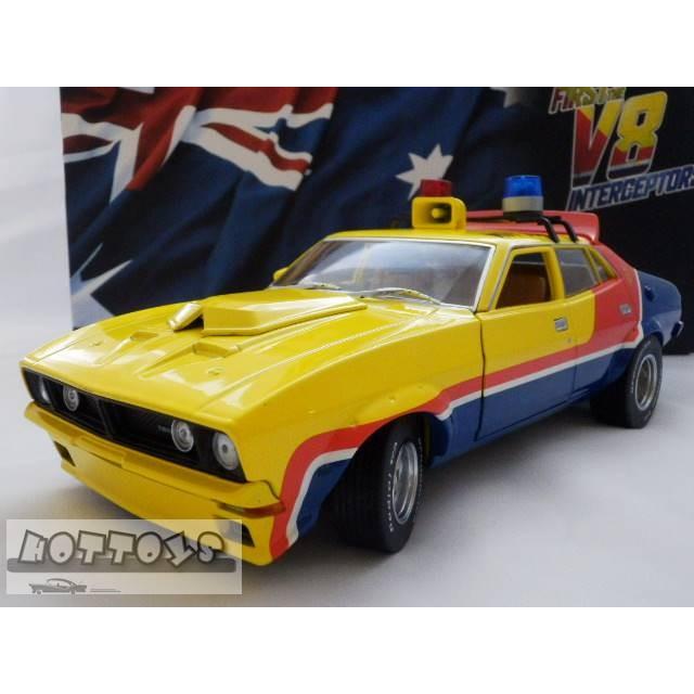 ミニカー 1/18 マッドマックス インターセプター MFP 1974 フォード