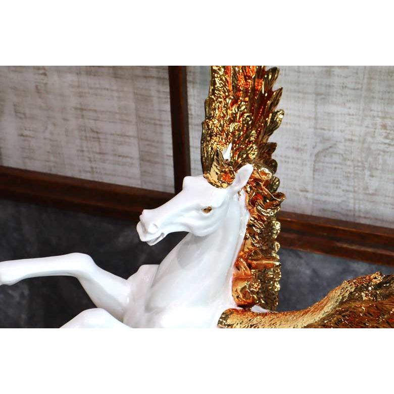 ユニコーン ペガサス 馬のオブジェ 置物 ゴールド 風水 金運 縁起物