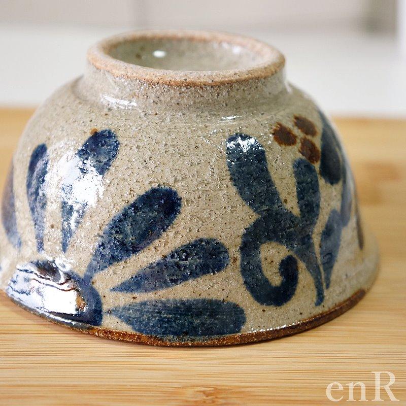 やちむん 茶碗 4寸 マカイ 呉須唐草 沖縄 陶器 皿 器 食器 お茶碗 ちゃ