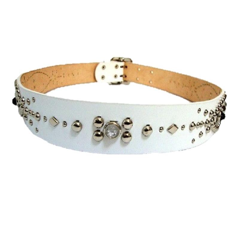 栃木レザー ピーナッツ型 スタッズベルト 白 ダイヤモンドパイソン
