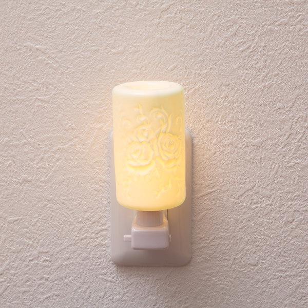 照明 アロマランプ セラミック 陶器 アロマライト コンセント型 LED