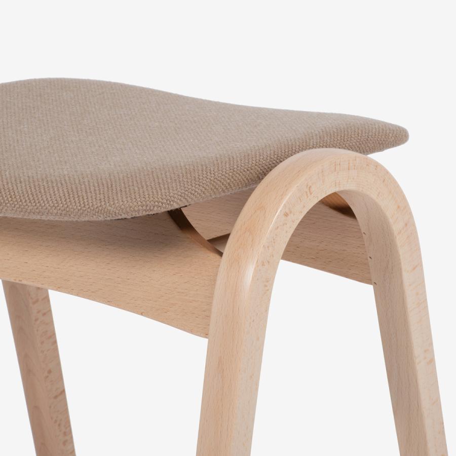 大塚家具 秋田木工 スツール No.202 ブナ材ナチュラル色 張地 布A-11