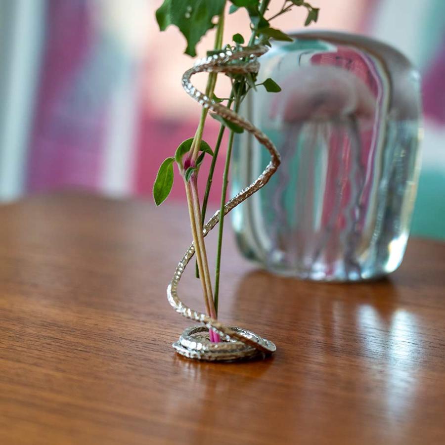 炭谷三郎商店 フラワースタンド 錫 抗菌 お花 生花 花器 ドライ