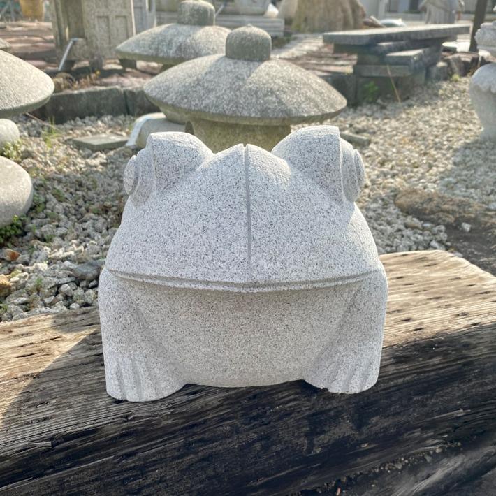 カエル（大）御影石 かえる 蛙 置物 置き物 玄関 エントランス 庭