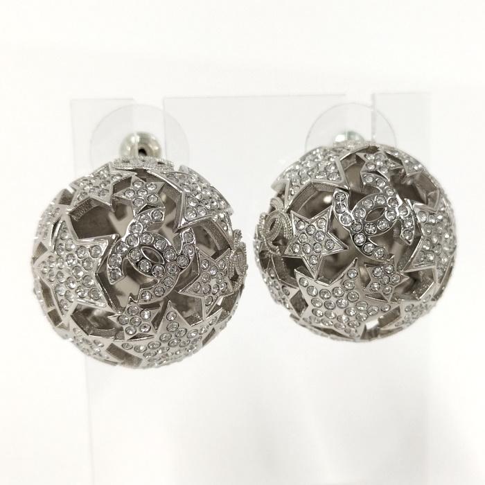 CHANEL（シャネル） ピアス メティエダール コレクション シルバー